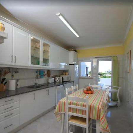 Meia-praia Tatil Evi